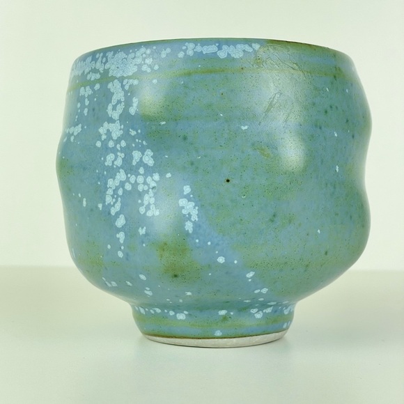 Organic Shape Freeform Pottery Cup Vase Artist Stamped H Blue Green Pedestal Bud - Picture 9 of 16